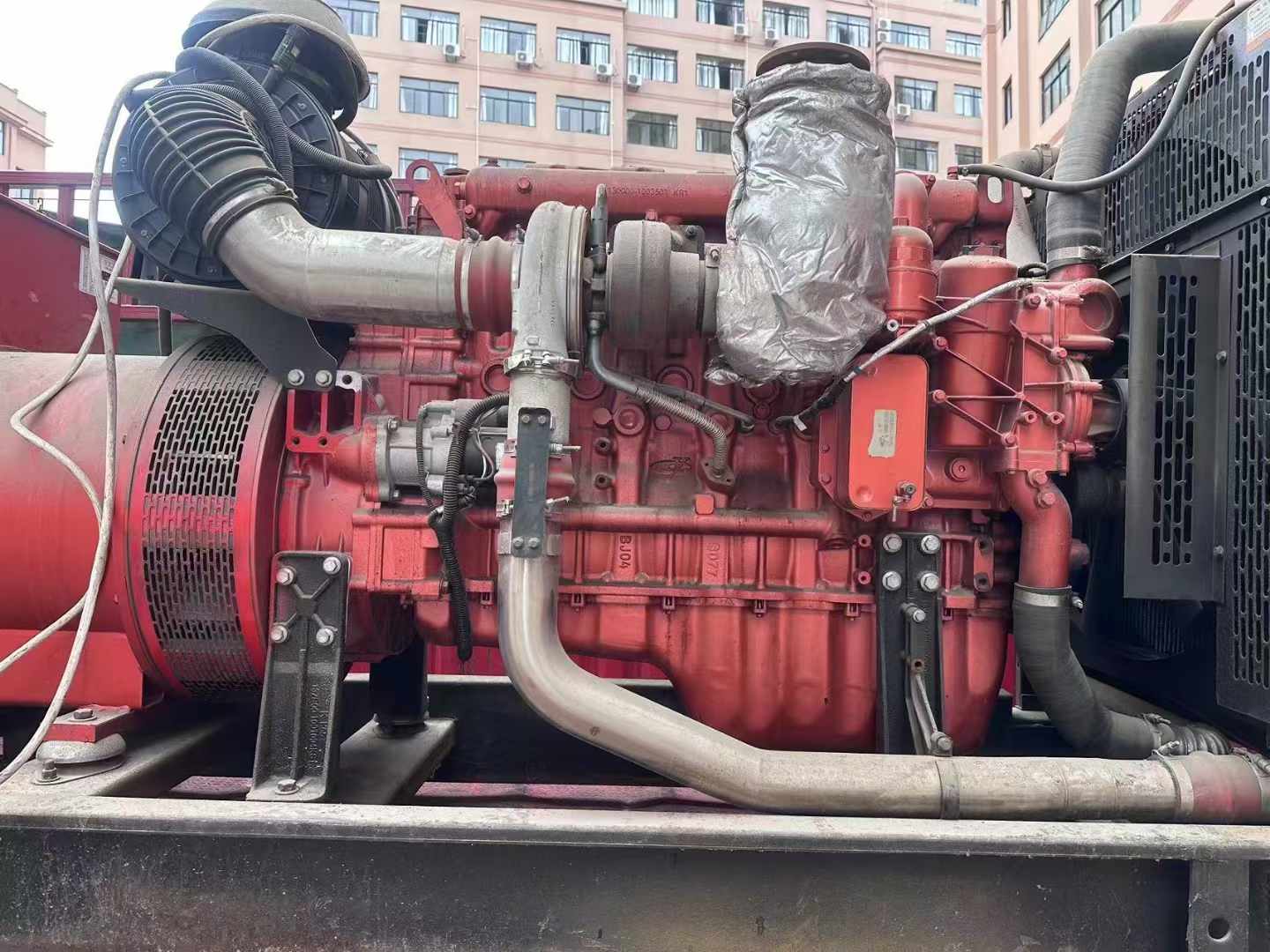 白碱滩如何选择适合 600kW 柴油发电机组的过载保护器？