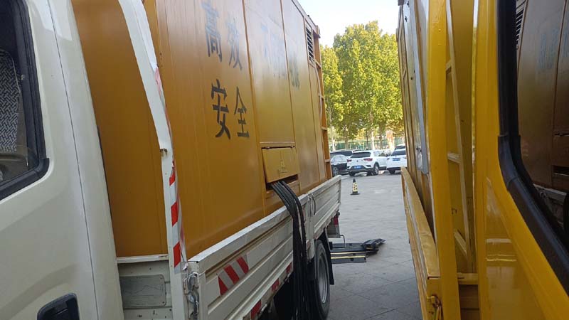 白碱滩如何判断柴油发电机组和UPS电源的切换时间是否符合要求？